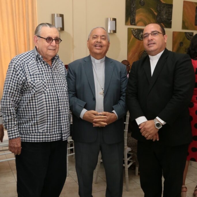 Julio Hazim, Benito Ángeles, Kennedy Rodríguez