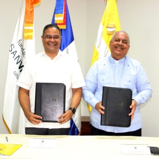 UCSD y FUNDOSA firman acuerdo para la insercion de nuevos profesionales al mundo laboral-4