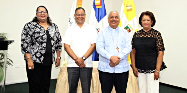 UCSD y FUNDOSA firman acuerdo para la insercion de nuevos profesionales al mundo laboral-6