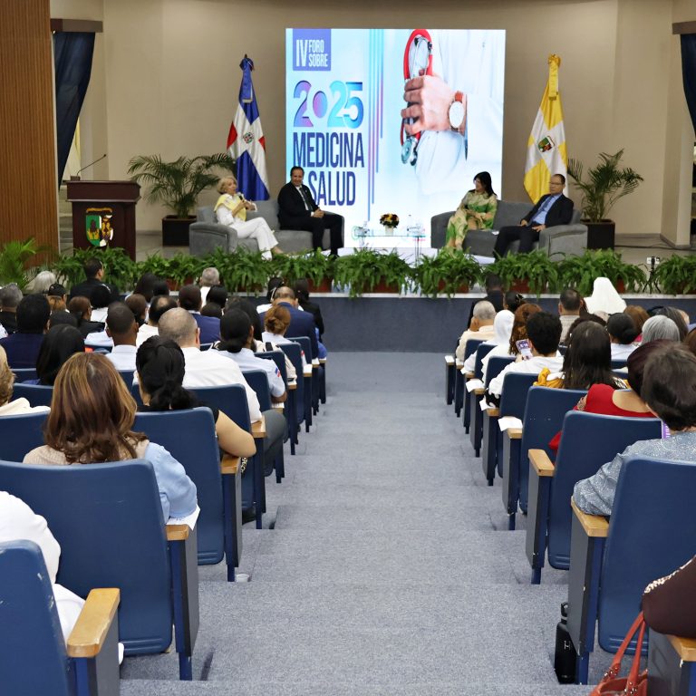 05 4° Foro de Medicina y Salud en la UCSD