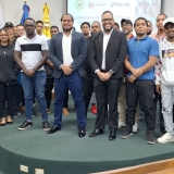 Grupo de estudiantes carrera técnica Desarrollo de Software UCSD Talendig